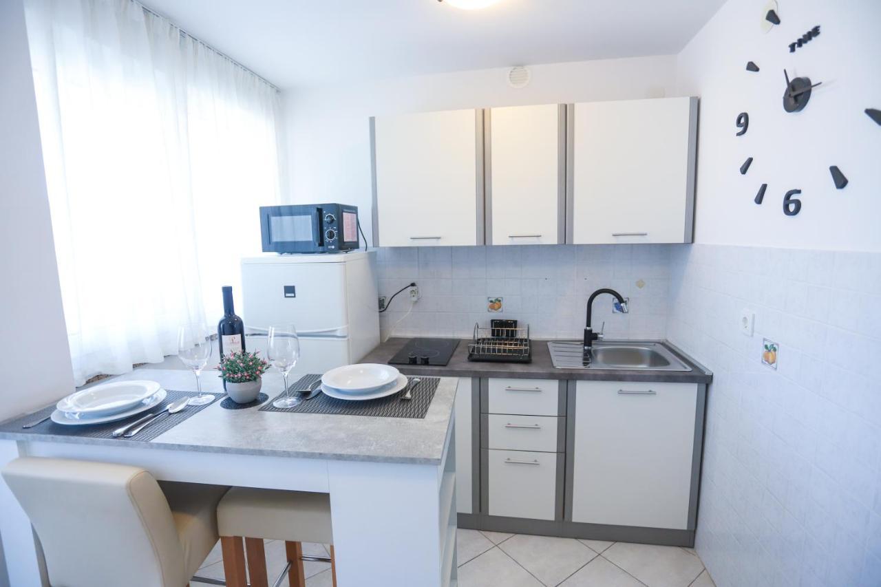 Apartment Ivica Poreč Buitenkant foto